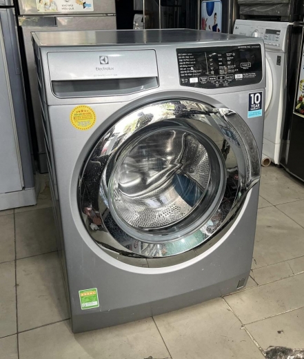 Máy giặt Electrolux Inverter 9 Kg EWF9025BQSA mới 95%